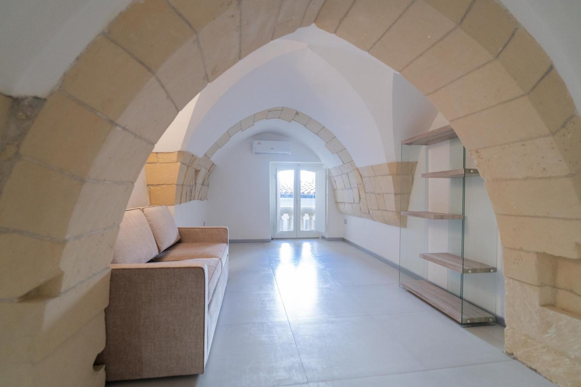 Dimora Barocca Luxury Suites เลชเช ภายนอก รูปภาพ