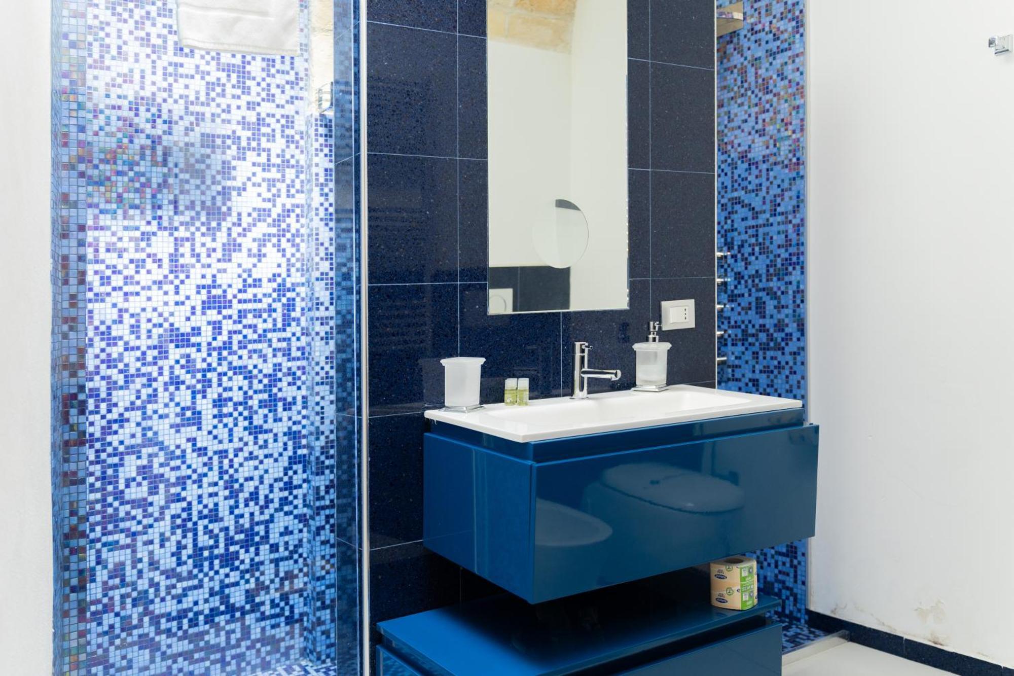 Dimora Barocca Luxury Suites เลชเช ภายนอก รูปภาพ