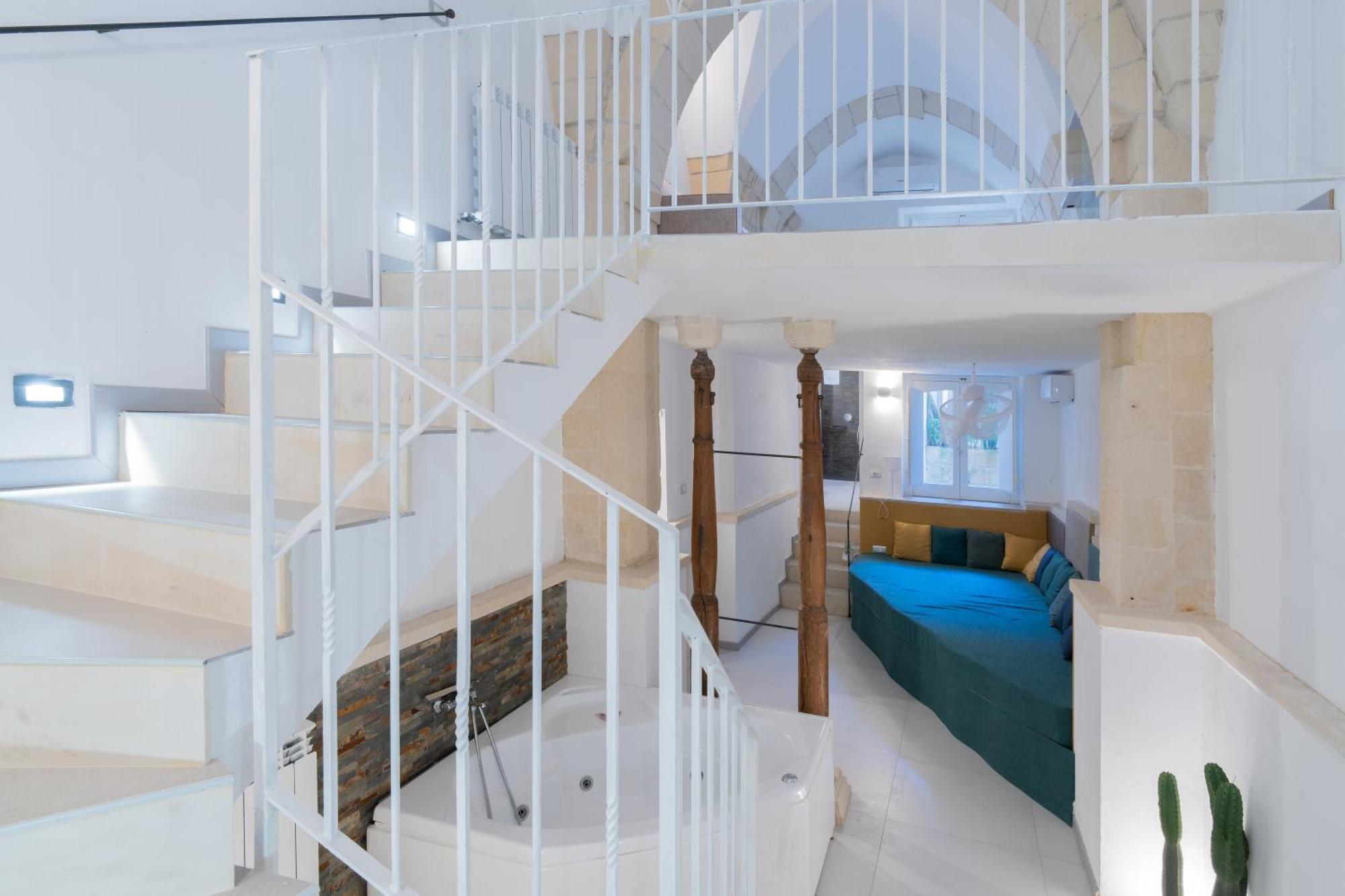 Dimora Barocca Luxury Suites เลชเช ภายนอก รูปภาพ