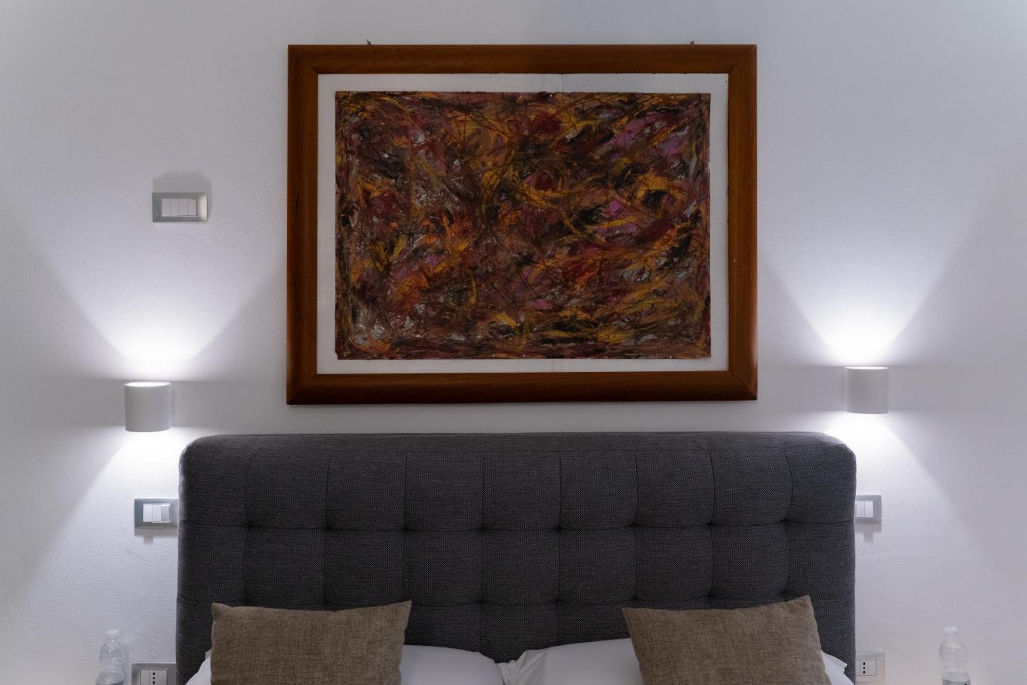 Dimora Barocca Luxury Suites เลชเช ภายนอก รูปภาพ